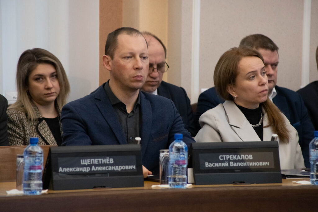 Депутаты горсовета единогласно утвердили отчёт мэра Максима Кудрявцева за 2025 год.
